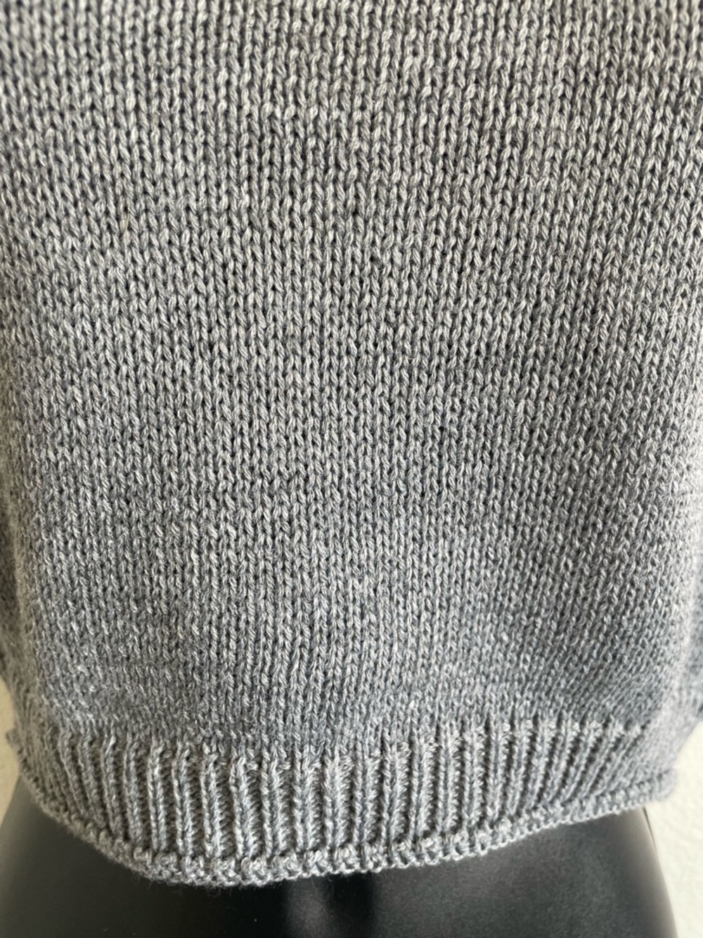 NWT VICI Gray Knit Sweater Tank Top Women’s Small Crop Sleeveless Ribbed - Picture 6 of 10